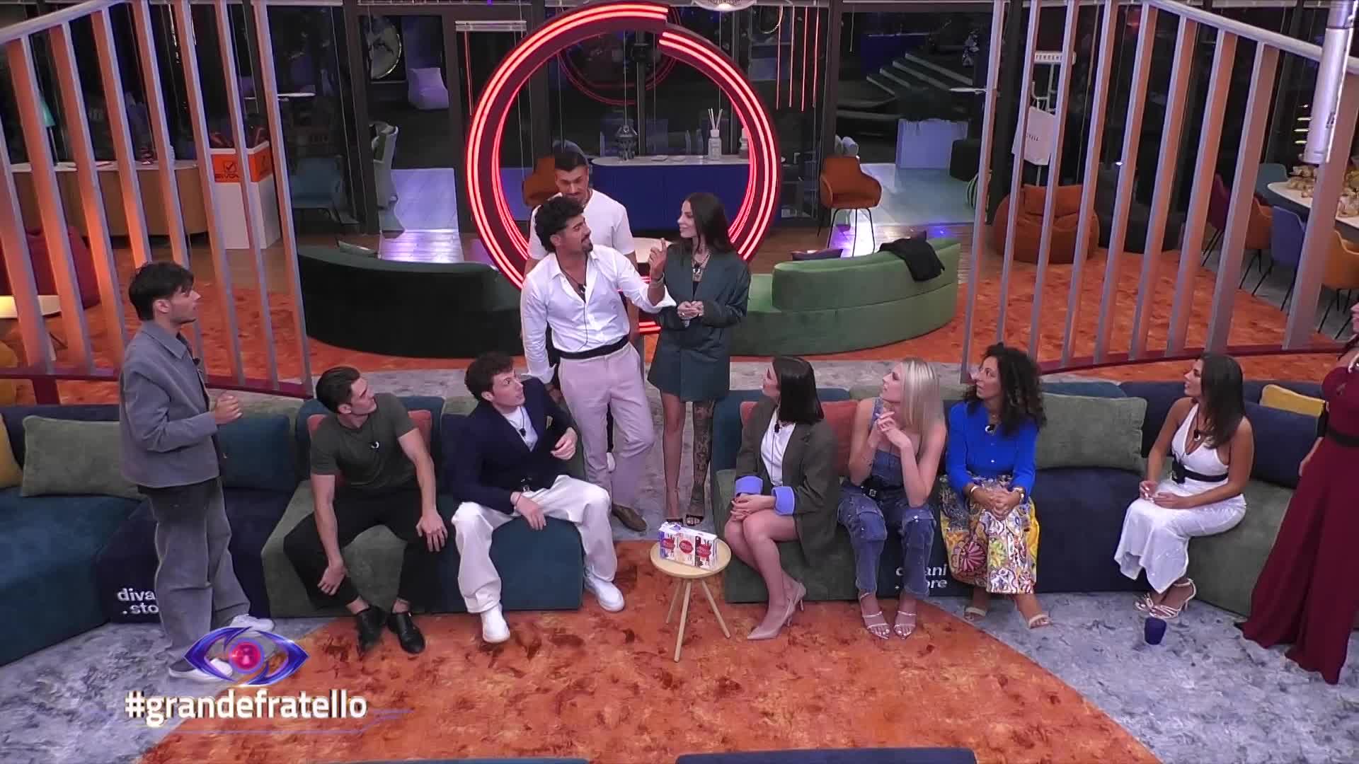 Grande Fratello, chi sono i concorrenti della prima puntata