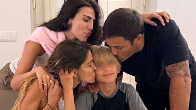 Pierpaolo Pretelli, la foto con Giulia Salemi, Ariadna Romero e Leonardo