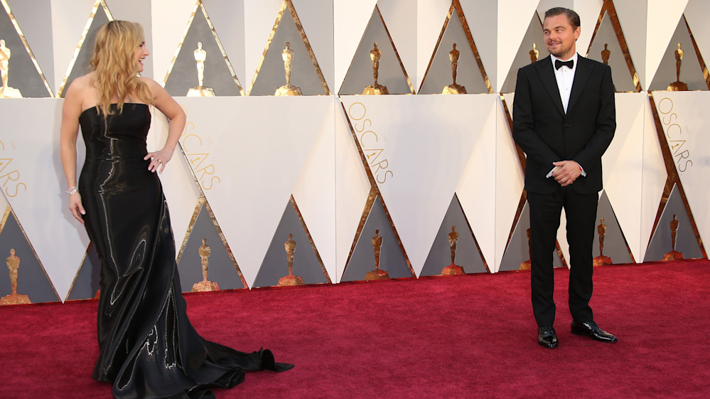 Kate Winslet e Leonardo DiCaprio insieme sul red carpet degli Oscar nel 2016