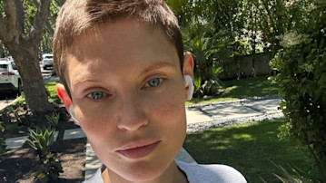 Bianca Balti celebra di essere viva: "Un anno fa credevo di morire"