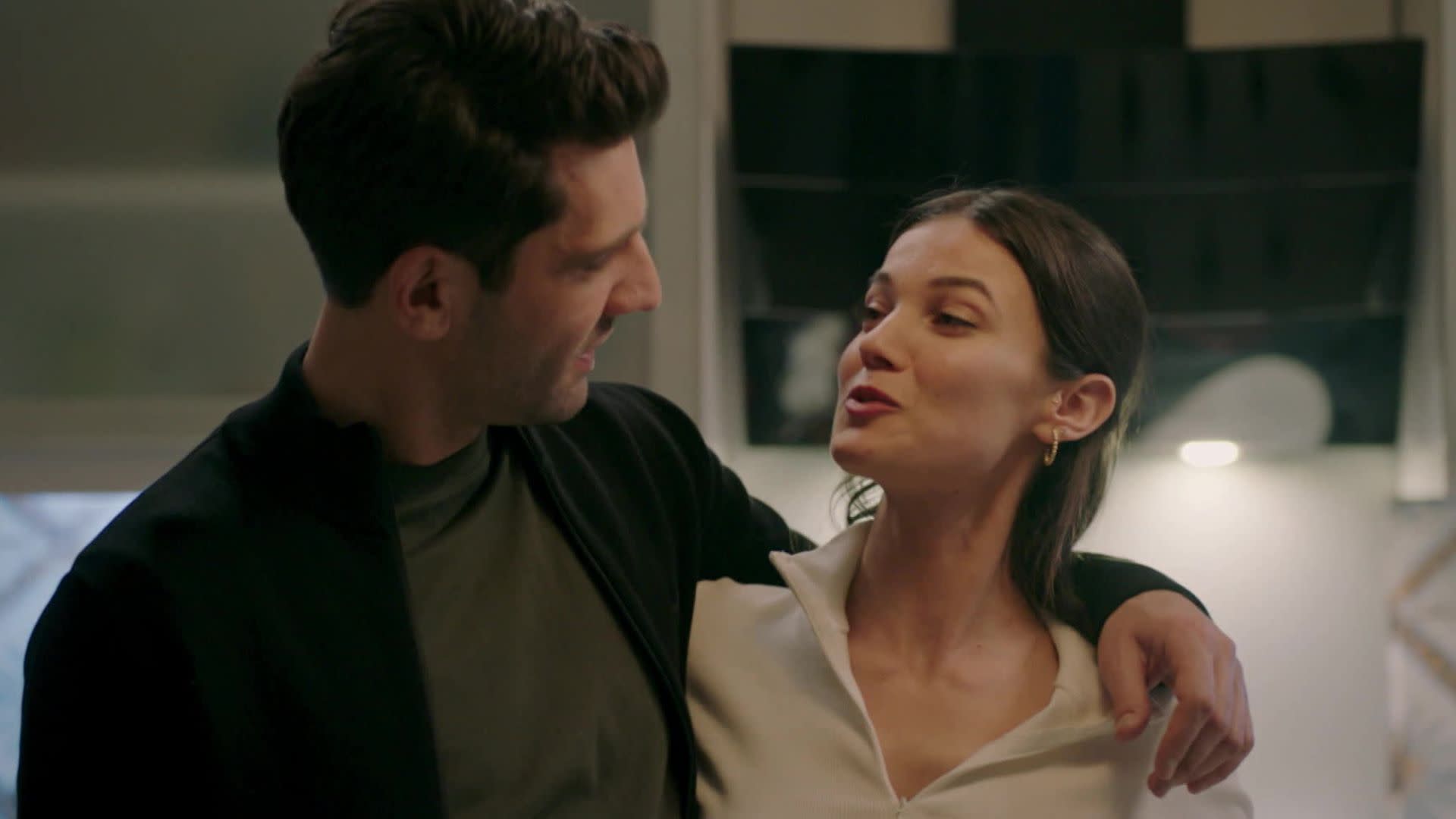 Segreti di famiglia, la puntata del 17 marzo in streaming | Mediaset ...