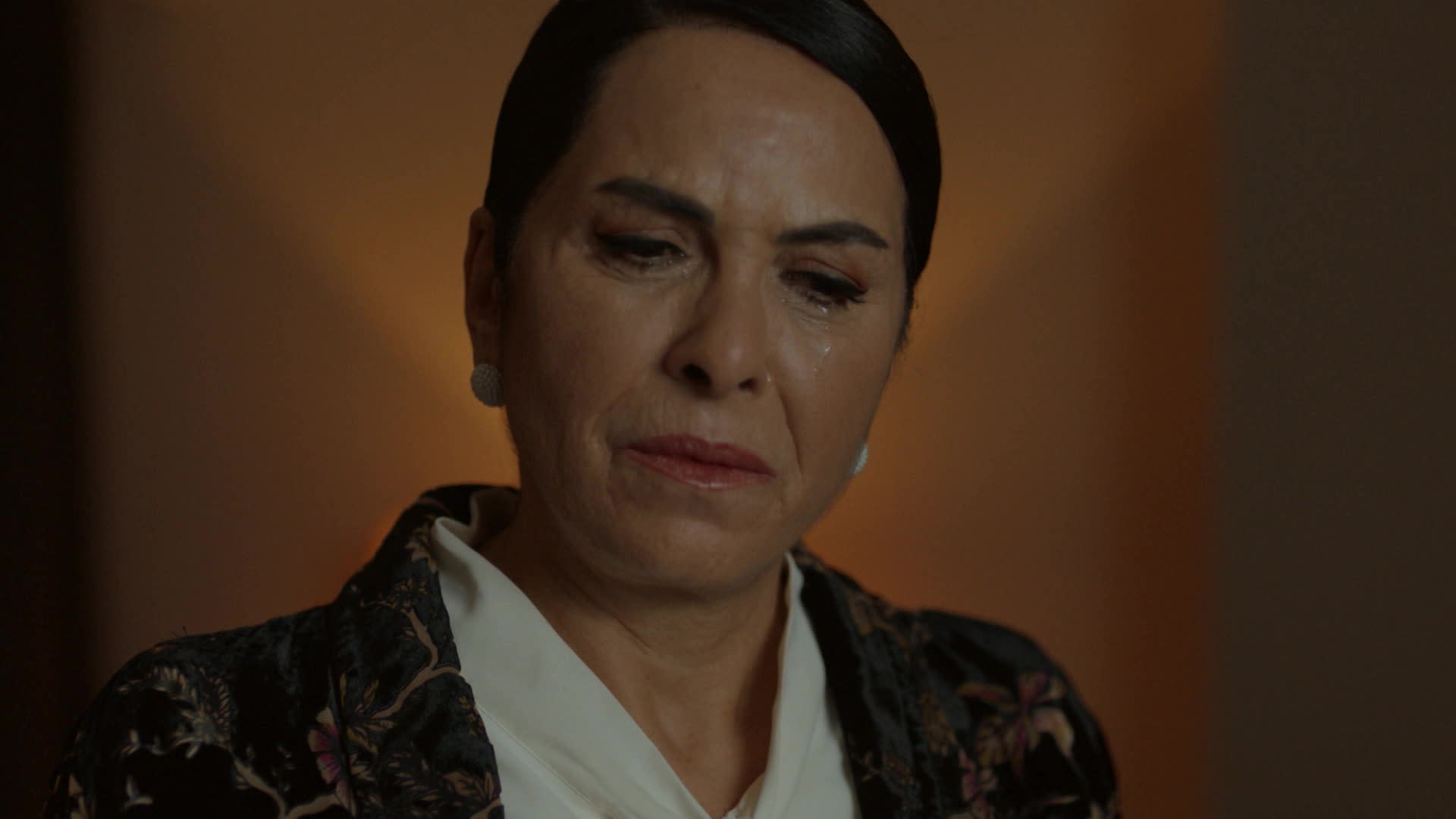 Tradimento 2, come muore Behram? | Mediaset Infinity