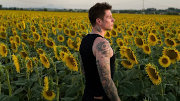 La lettera di Benjamin Mascolo alla depressione: “Ci rivedremo, ma non oggi"