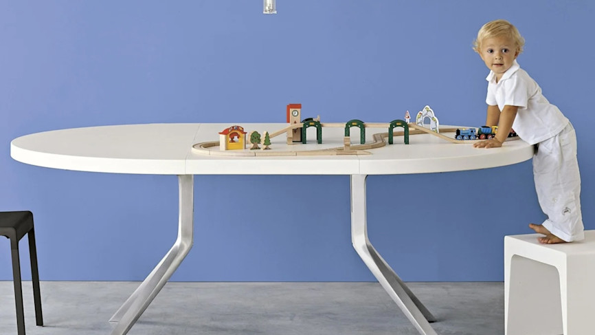8 -kristalia-oops-extendible-table5