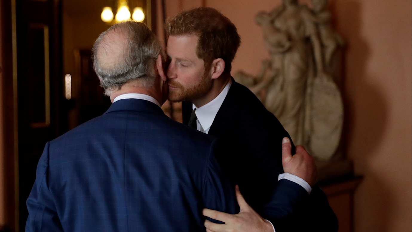 Harry ha incontrato re Carlo: “Papà sta benissimo”