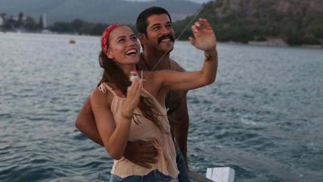 Un amore come te, il film con Burak Özçivit in streaming gratis su Mediaset Infinity