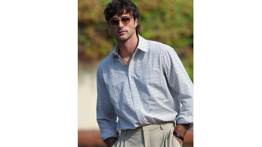 L'arrivo di Jacob Elordi all'Hotel Excelsior per l'82esima edizione della Mostra del Cinema di Venezia, il 29 agosto 2025 L'arrivo di Jacob Elordi all'Hotel Excelsior per l'82esima edizione della Mostra del Cinema di Venezia, il 29 agosto 2025