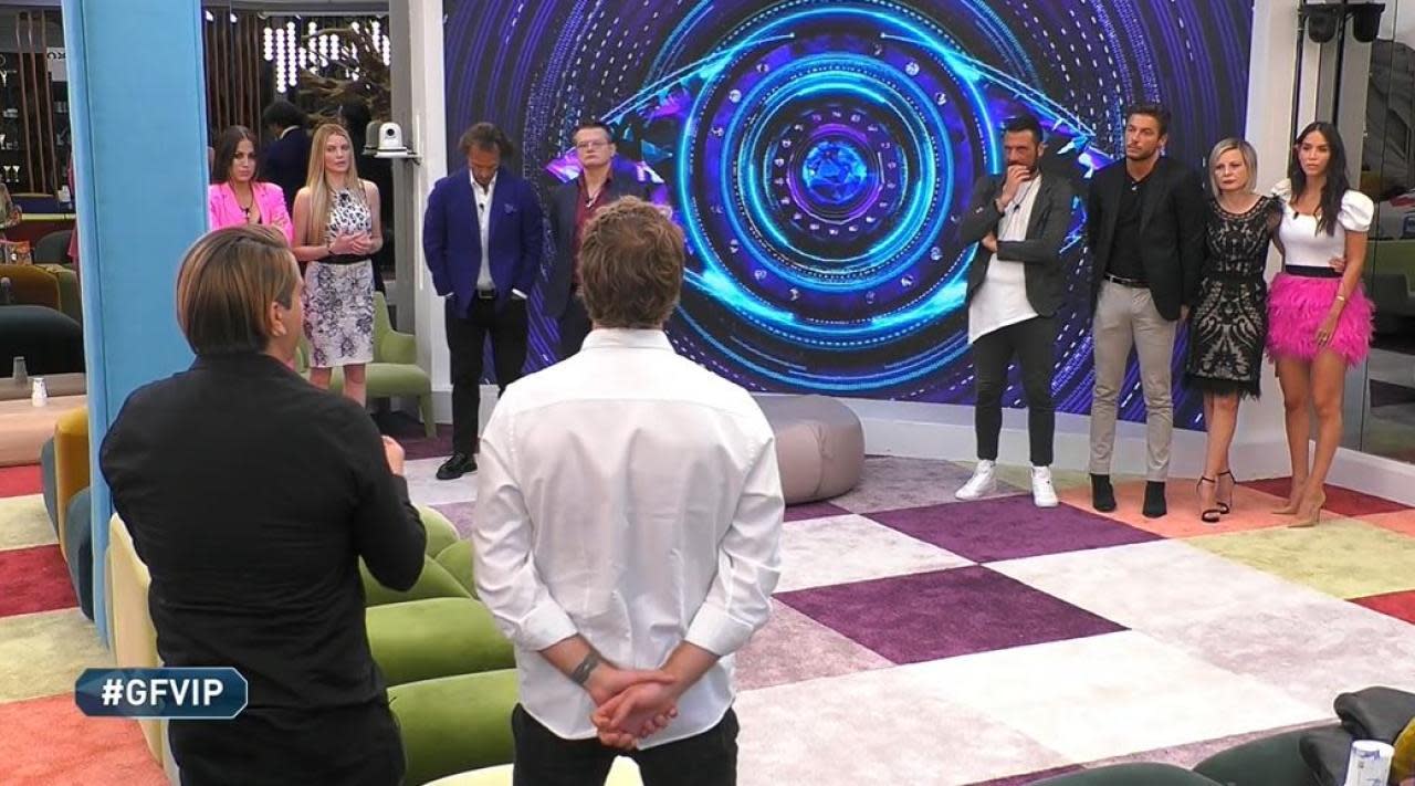 Grande Fratello VIP Grande Fratello Vip, la semifinale in onda il 1