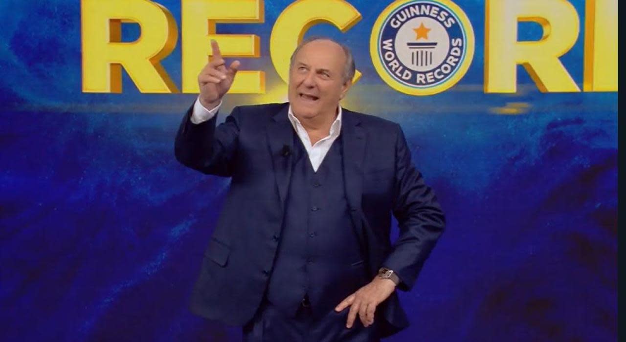 lo show dei record stasera diretta