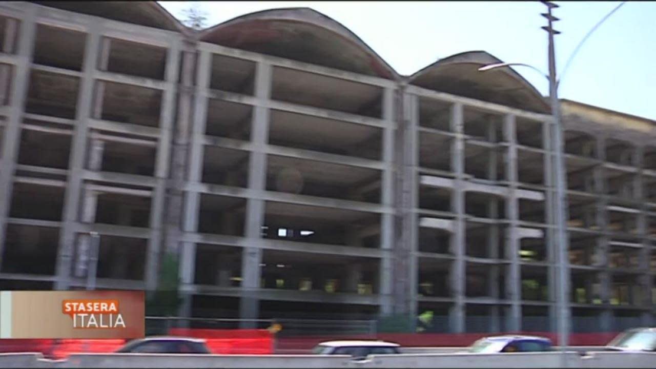 Roma, rioccupato lo stabile di via Tiburtina Mediaset Infinity Roma, rioccupato lo stabile di via Tiburtina Mediaset Infinity